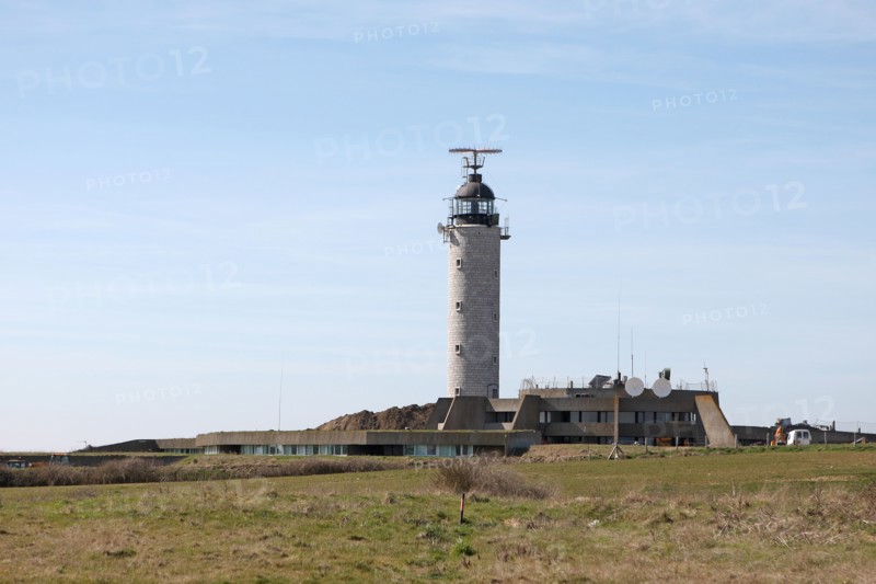 France, region nord, pas de calais, cote d'opale, cap gris nez, falaises, panorama, cross gris nez, mer du nord, phare, radar,