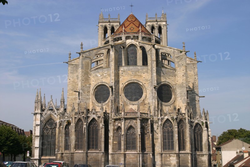 France, region ile de france, yvelines, mantes la jolie, seine, collegiale notre dame, chevet,
