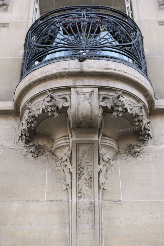 105 rue Jouffroy d'Abbans, Paris