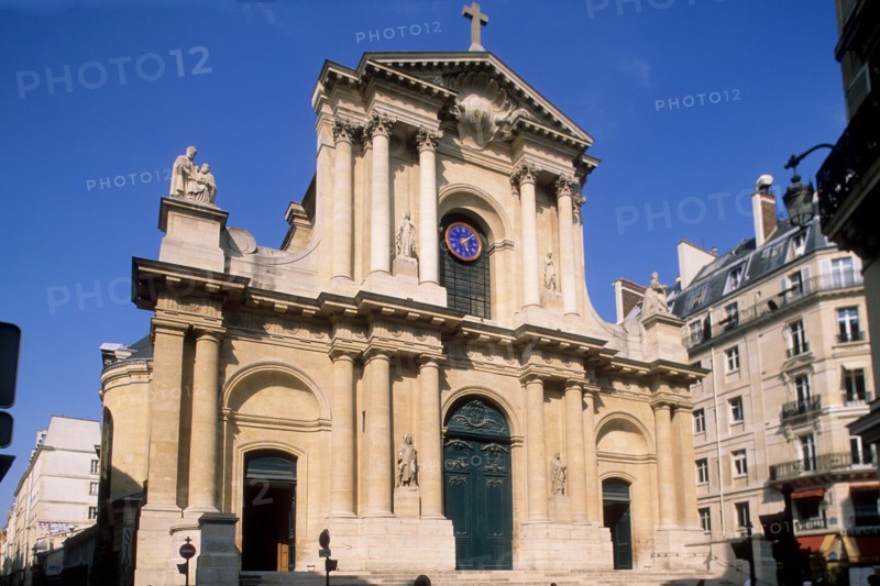 France, ile de france, paris 1er arrondissement, 284 rue saint honore, eglise saint roch, parvis, facade,