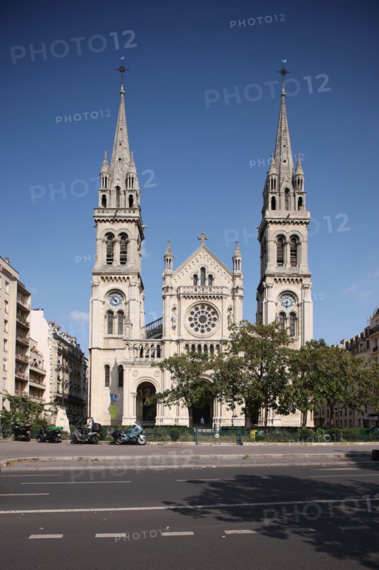 France, ile de france, paris 11e arrondissement, 71 boulevard voltaire, eglise saint ambroise, religion catholique, detail facade,