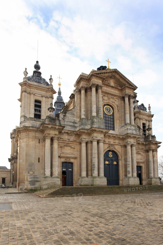 France, Cathedrale Saint Louis