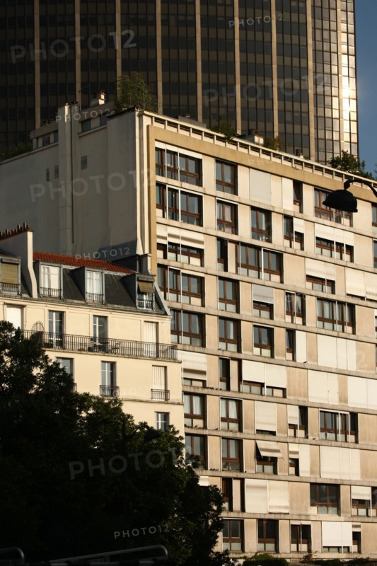 France, paris 14e arrondissement, rue poinsot, immeuble, tour montparnasse,