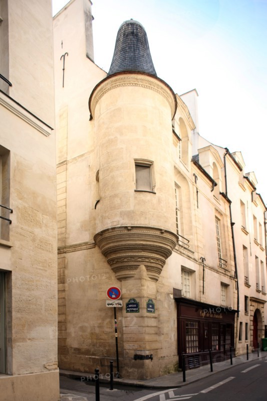 France, Ile de France, paris 6e arrondissement, ue hautefeuille, tourelle angle avec l'impasse hautefeuille