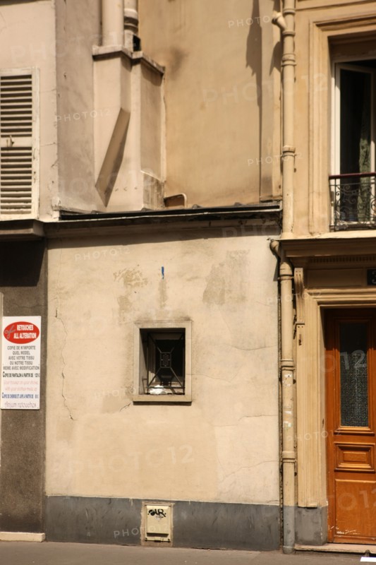 France, paris 6e arrondissement, rue d'assas, facades numeros 29/31, decrochage de facade, urbanisme,