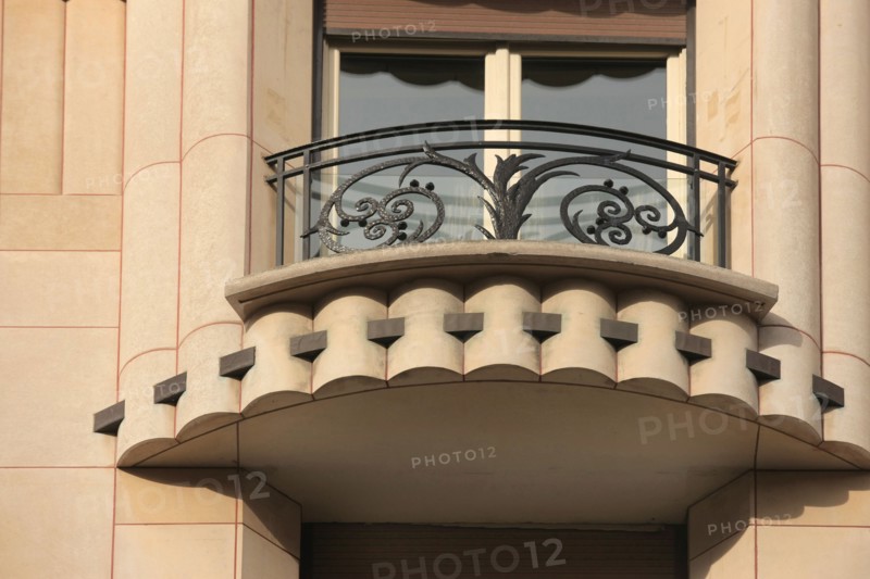 France, Henri Sauvage architect