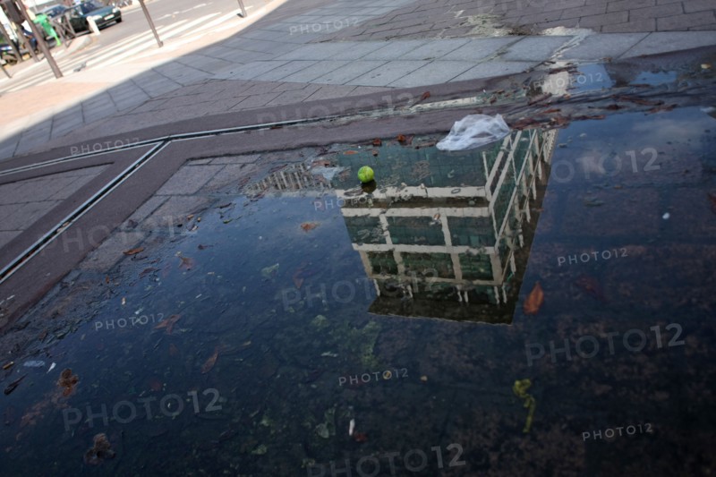 ile de france, Puddle