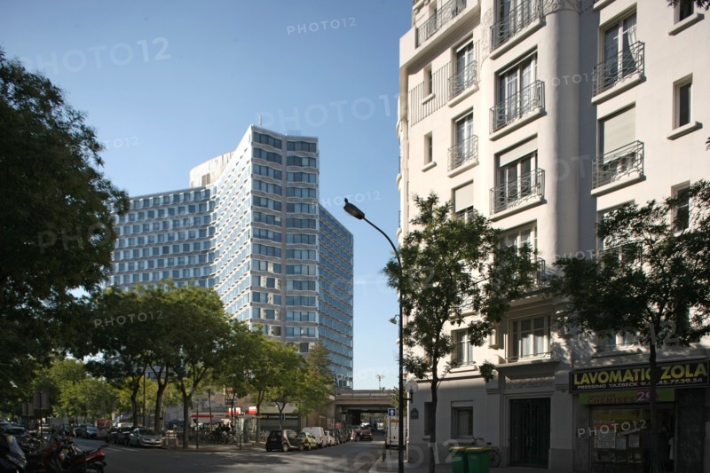 France, Divergent
