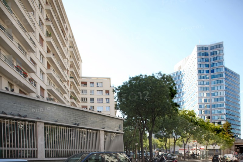 France, Divergent