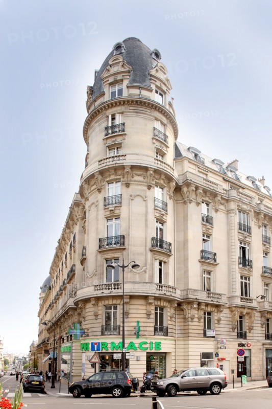 France, Ile de France, paris 16e arrondissement, place du costa rica, carrefour circulaire, batiments d'angle,
