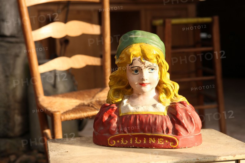 France, Bric-a-brac