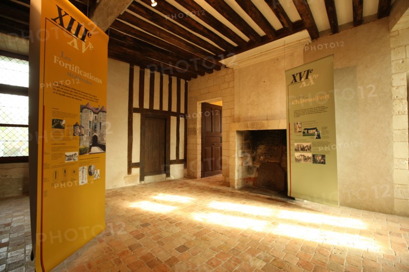 France, Arboretum and castle