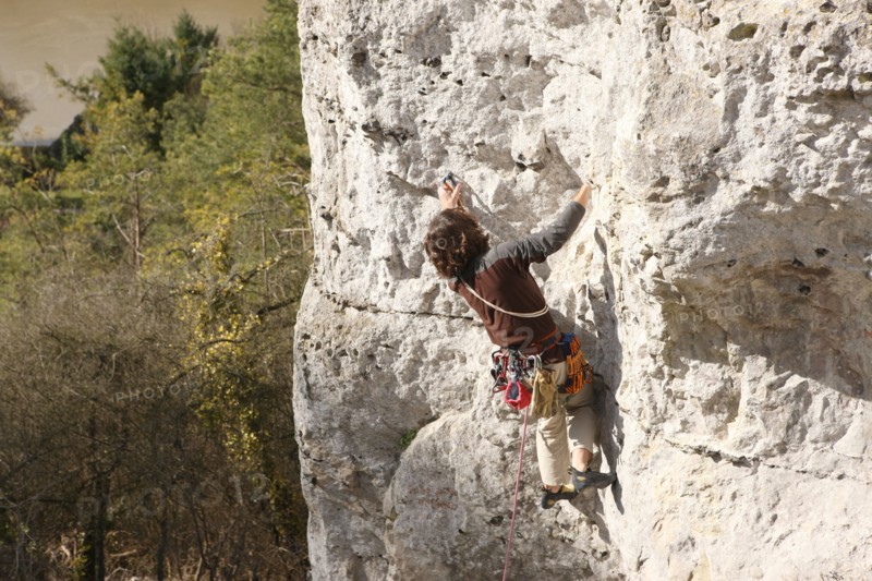 France, Haute Normandie, eure, amfreville sous les monts, escalade, authentik aventure, christophe van der cruyssen et son fils barney, falaise, sport,
