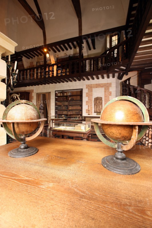 France, Haute Normandie, eure, beaumesnil, chateau, musee de la reliure, interieur,