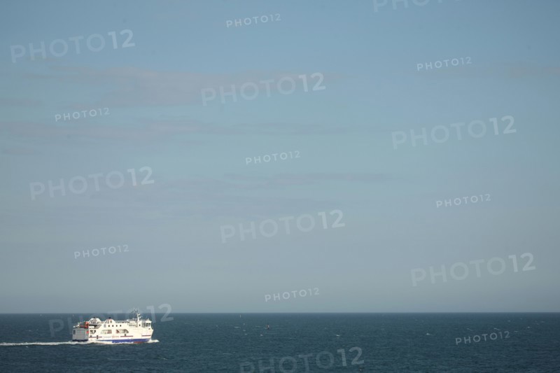 France, Bretagne, morbihan, quiberon, port maria, bateaux, chalutiers, ferry assurant la liaison avec belle ile en mer, compagnie oceane, transport de passagers, tourisme,