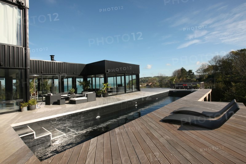 France, Haute Normandie, seine maritime, pourville sur mer, villa quartz, architecte eric pascal legris, proprietaire avec nicolas legrand, locations saisonnieres, gite,