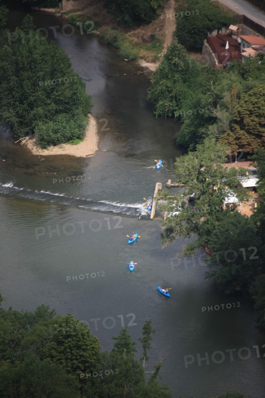 france, region midi pyrenees, tarn et garonne, 82, gorges de l'aveyron, saint antonin noble val, moyen age, vieilles pierres, patrimoine, histoire, canoe kayak, sports nautiques, loisirs,