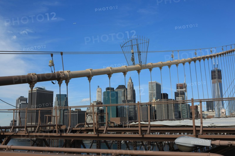 usa, etat de New York, New York City, Manhattan, brooklyn, pont de brooklyn bridge, pietons, vehicules, jogging, circulation, pointe de Manhattan,