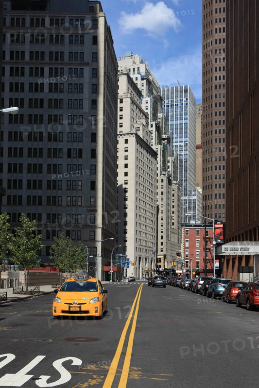 usa, etat de New York, New York City, Manhattan, financial district, pointe de Manhattan, ferry pour Staten Island, buildings, taxi,