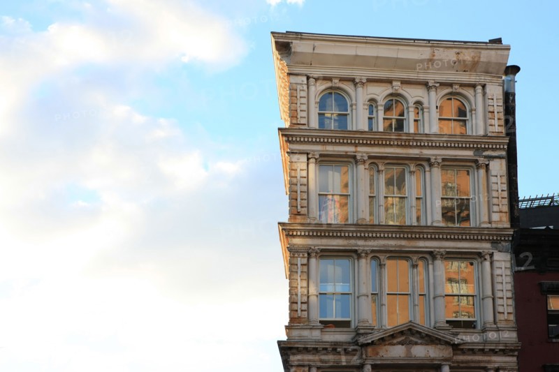 usa, state of New York, NYC, Manhattan, east village, 4th avenue, immeuble, ciel,