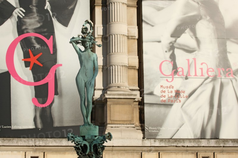 France, ile de france, paris 16e, avenue du president wilson, palais galliera, musee de la mode, square brignole galliera, jardin, 
Date : 2011-2012