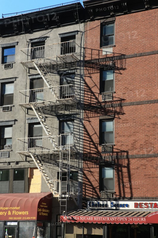 usa, state of New York, NYC, Manhattan, escaliers, mur,