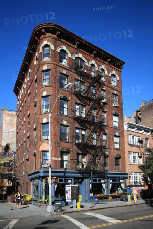 usa, state of New York, NYC, Manhattan, Greenwich Village, maison, angle, corner, escaliers,