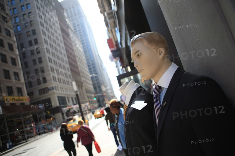 usa, state of New York, NYC, Manhattan, financial district, quartier de wall street, mannequin,