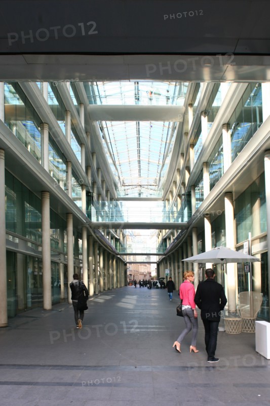Place du Marché Saint-Honoré, Paris
