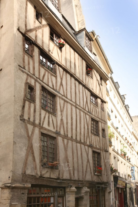 France, ile de france, paris 3e arrondissement, rue volta, maison a colombage, 
Date : 2011-2012