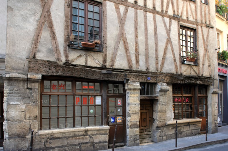 France, ile de france, paris 3e arrondissement, le marais, 3 rue volta, maison medievale a pans de bois, restaurant chinois, 
Date : 2011-2012