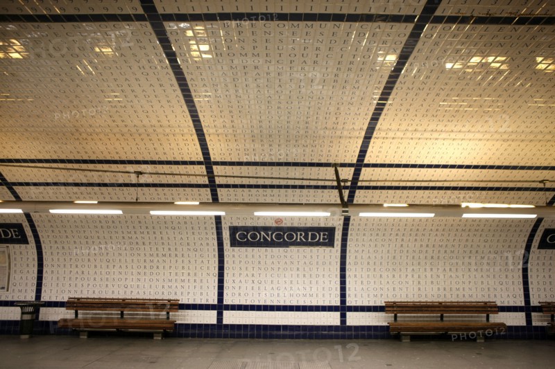 France, ile de france, paris 8e arrondissement, station de metro concorde, ligne 12.
Date : 2011-2012
