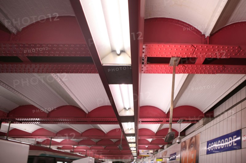 France, ile de france, paris 8e arrondissement, station de metro concorde, 
Date : 2011-2012