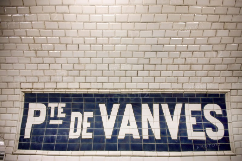 France, ile de france, paris, 14e arrondissement, metro porte de vanves, quai, ratp, 
Date : 2011-2012