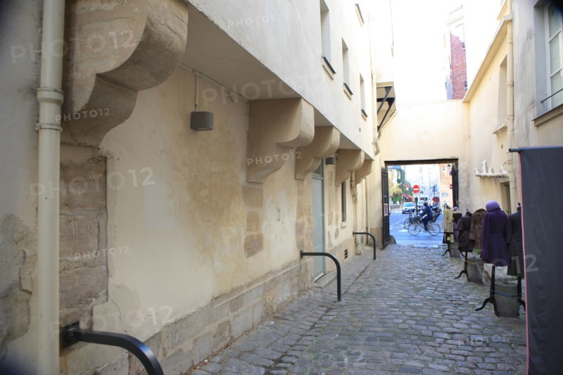 France, ile de france, paris 3e arrondissement, le marais, impasse des arbaletriers, centre culturel suisse, rue des francs bourgeois, 
Date : 2011-2012