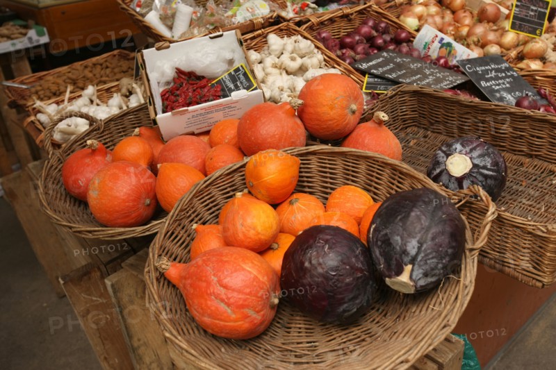 France, ile de france, paris 3e arrondissement, rue de bretagne, marche des enfants rouges, 
Date : 2011-2012