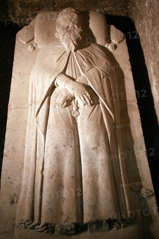 France, ile de france, paris 5e arrondissement, hotel de cluny, musee des thermes de cluny, detail d'une dalle funeraire.
Date : 2011-2012
