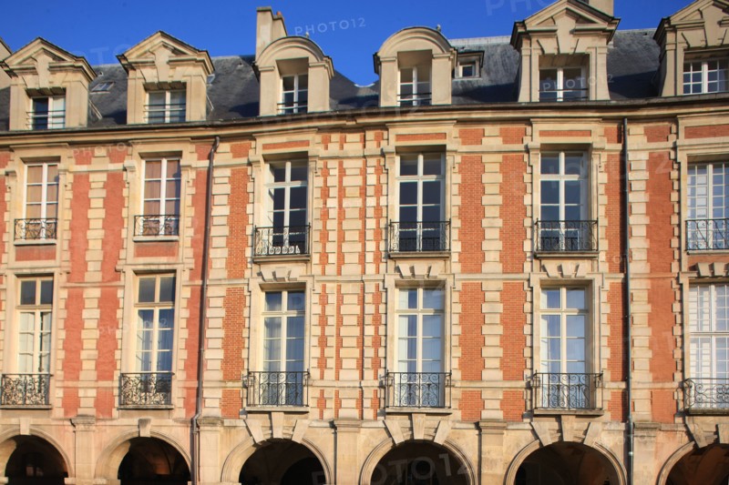 France, ile de france, paris 4e arrondissement, le marais, place des vosges, no23 hotel richelieu.
Date : 2011-2012