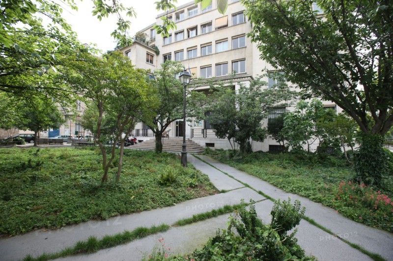 France, ile de france, paris, 4e arrondissement, quai des celestins et rue de l'hotel de ville, jardin marie trintignant, espace vert, ville de paris.
Date : 2011-2012
