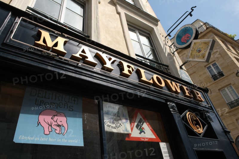France, ile de france, paris 5e arrondissement, 39 rue descartes, pub, bar, le mayflower.
Date : 2011-2012