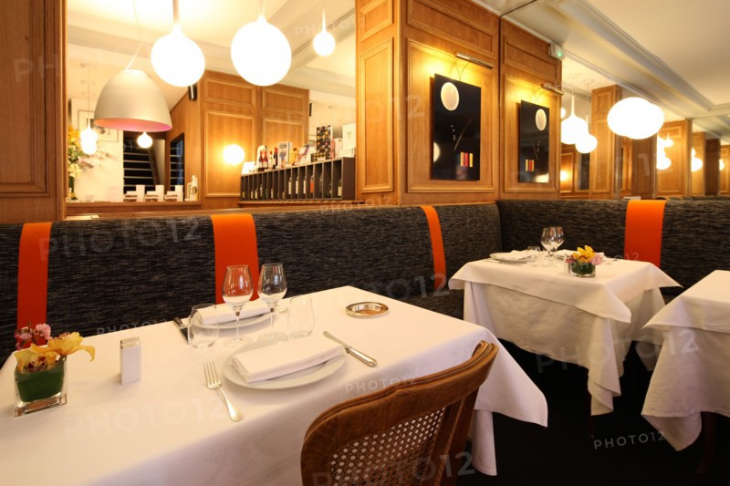 France, ile de france, paris 7e arrondissement, 9 rue de bourgogne, restaurant tante marguerite, groupe bernard loiseau, gastronomie.
Date : 2011-2012