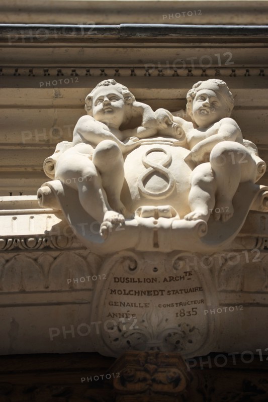 France, ile de france, paris 7e arrondissement, 14 rue vaneau, maison de 1835 neo renaissance, philibert delorme, architecture, decor, renovation.
Date : 2011-2012