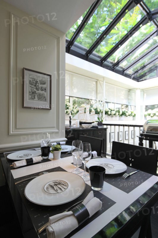 France, ile de france, paris 6e arrondissement, 9 rue de l'Ecole de Medecine, creperie restaurant, compagnie de bretagne, decoration de pierre yves rochon, architecte.
Date : 2011-2012