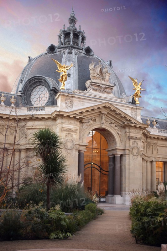 France, ile de france, paris 8e arrondissement, le petit palais, musee des beaux arts de la ville de paris, galerie exterieure

Date : 2011-2012