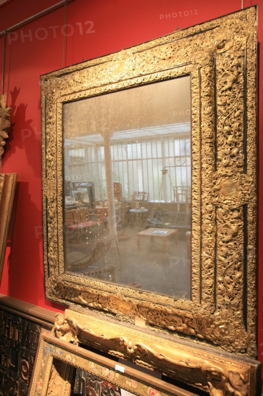 France, ile de france, paris 9e arrondissement, 20 rue chauchat, galerie de vincent guerre, specialiste des miroirs anciens et antiquaire

Date : 2011-2012