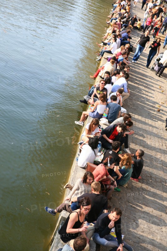 France, ile de france, paris 10e arrondissement, canal saint martin, quai de valmy

Date : 2011-2012