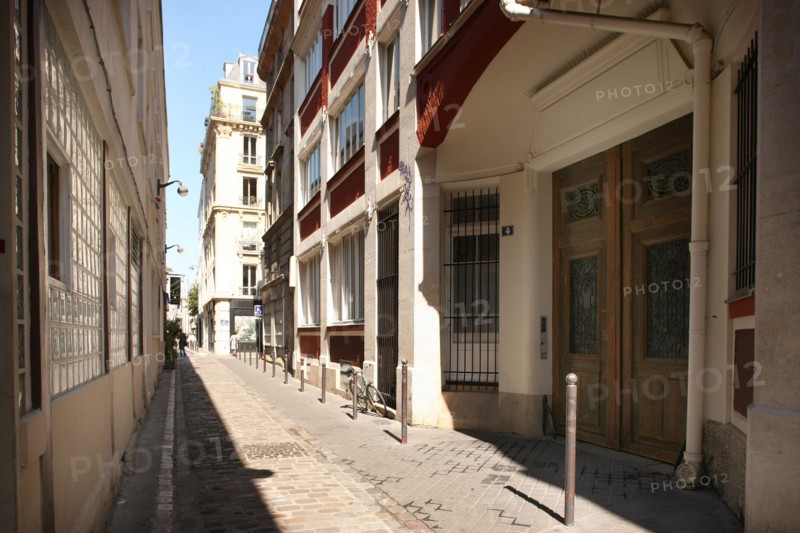 France, ile de france, paris 11e arrondissement, passage de la main d'or, voie a contours variables

Date : 2011-2012