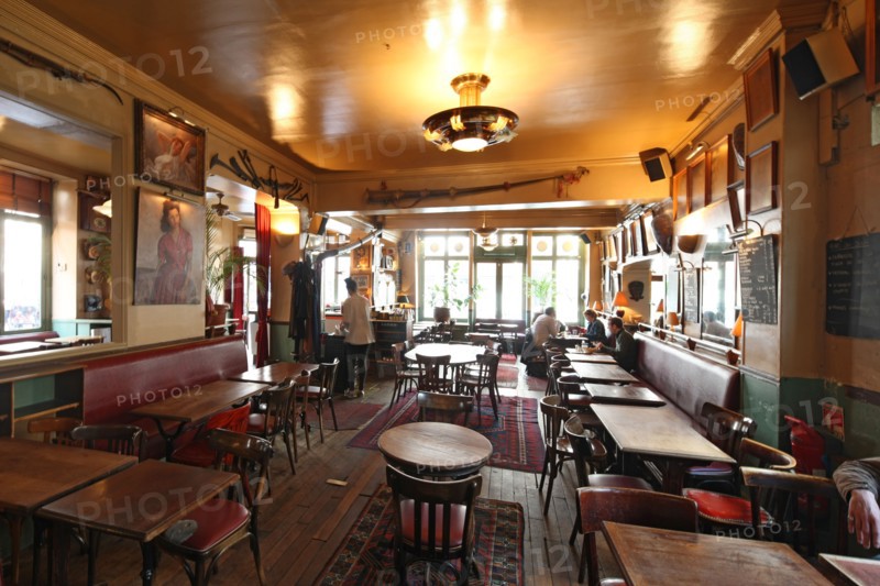 France, ile de france, paris 11e arrondissement, 16 rue saint sabin, cafe de l'industrie

Date : 2011-2012