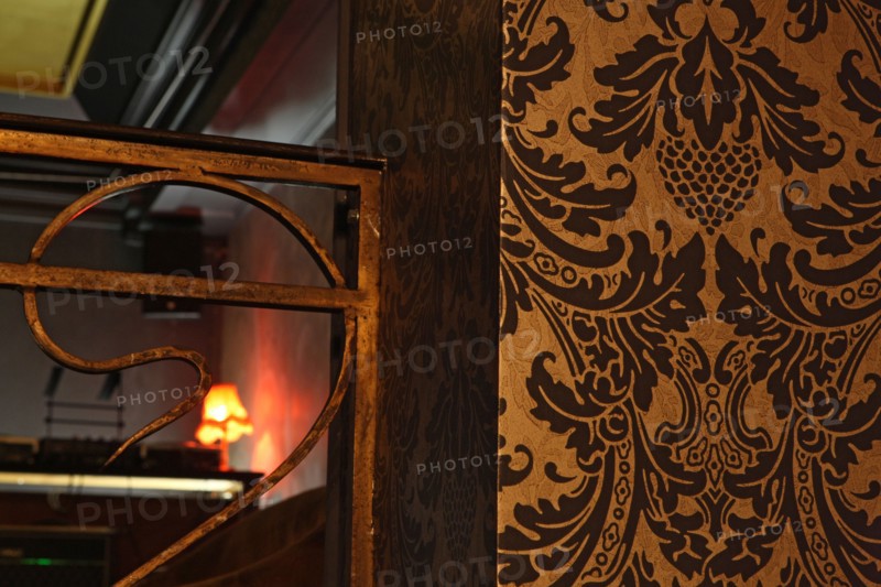 France, ile de france, paris 11e arrondissement, 18 rue du faubourg du temple, la favela chic, restaurant, bar, club, cocktail bar

Date : 2011-2012