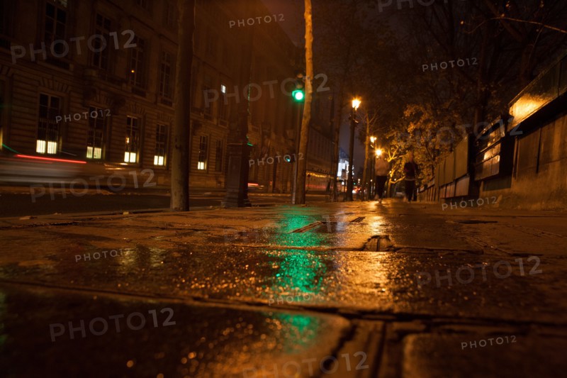 france, ile de france, paris,6e arrondissement, quai de conti, peniches, seine, velo, nuit, matin,